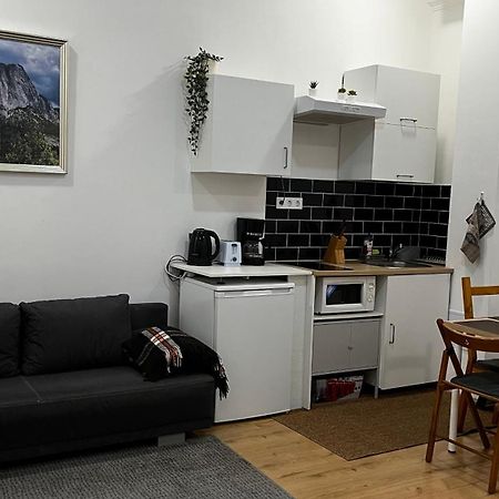 M&M Apartment Budapest House Eksteriør billede