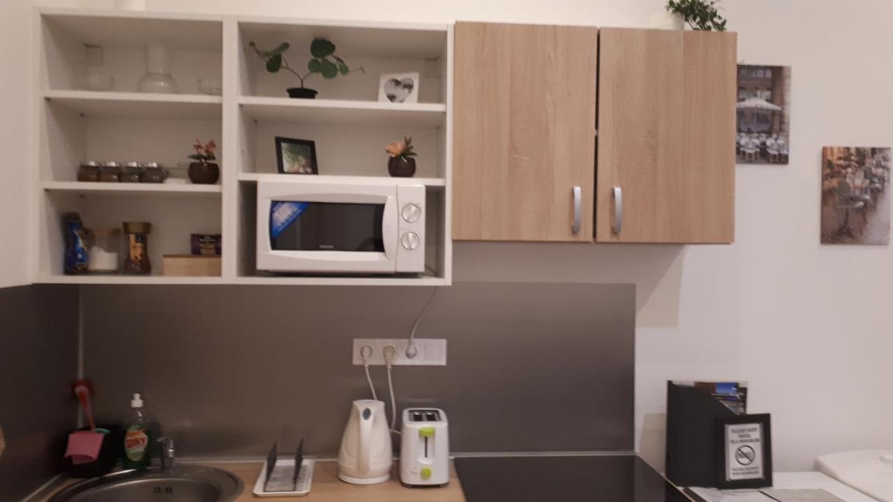 M&M Apartment Budapest House Eksteriør billede