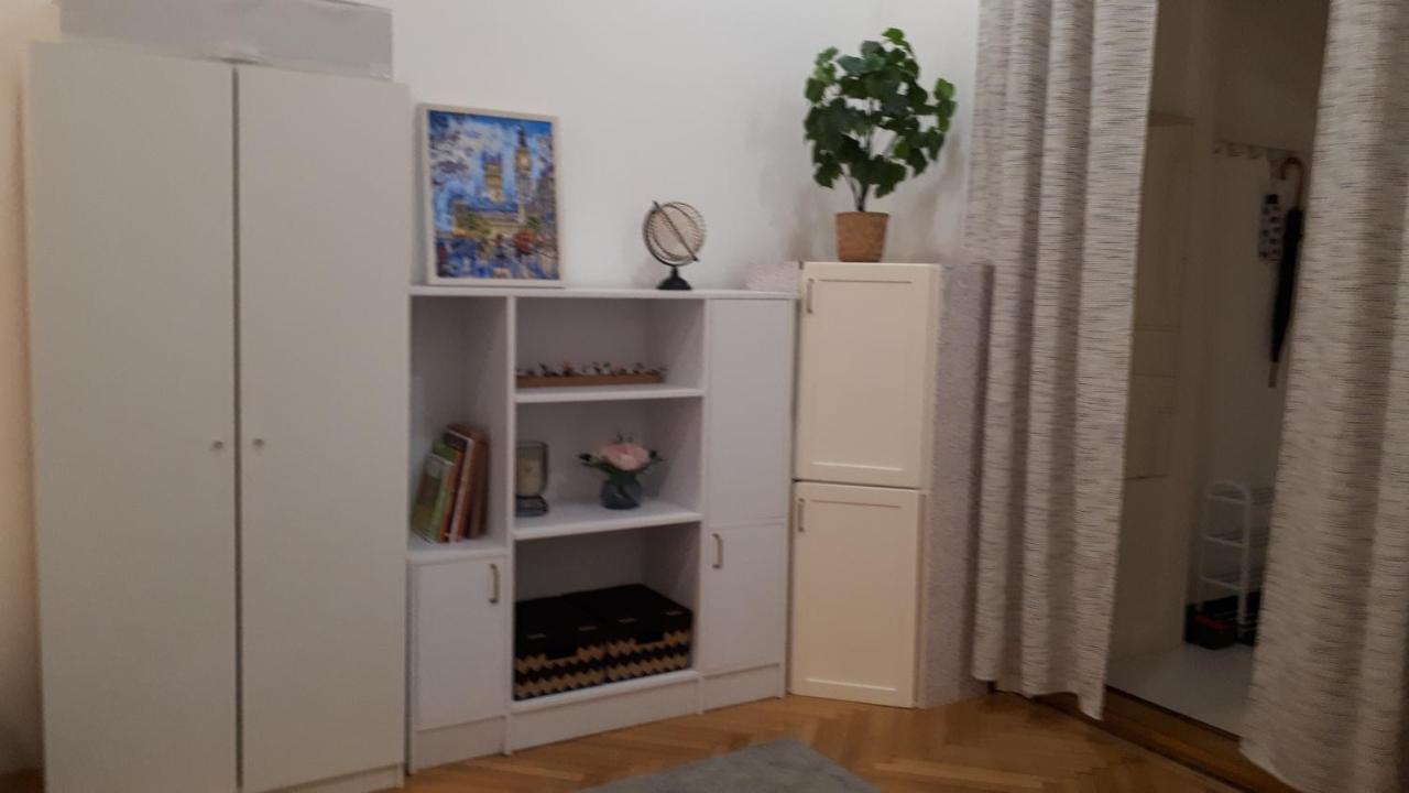 M&M Apartment Budapest House Eksteriør billede